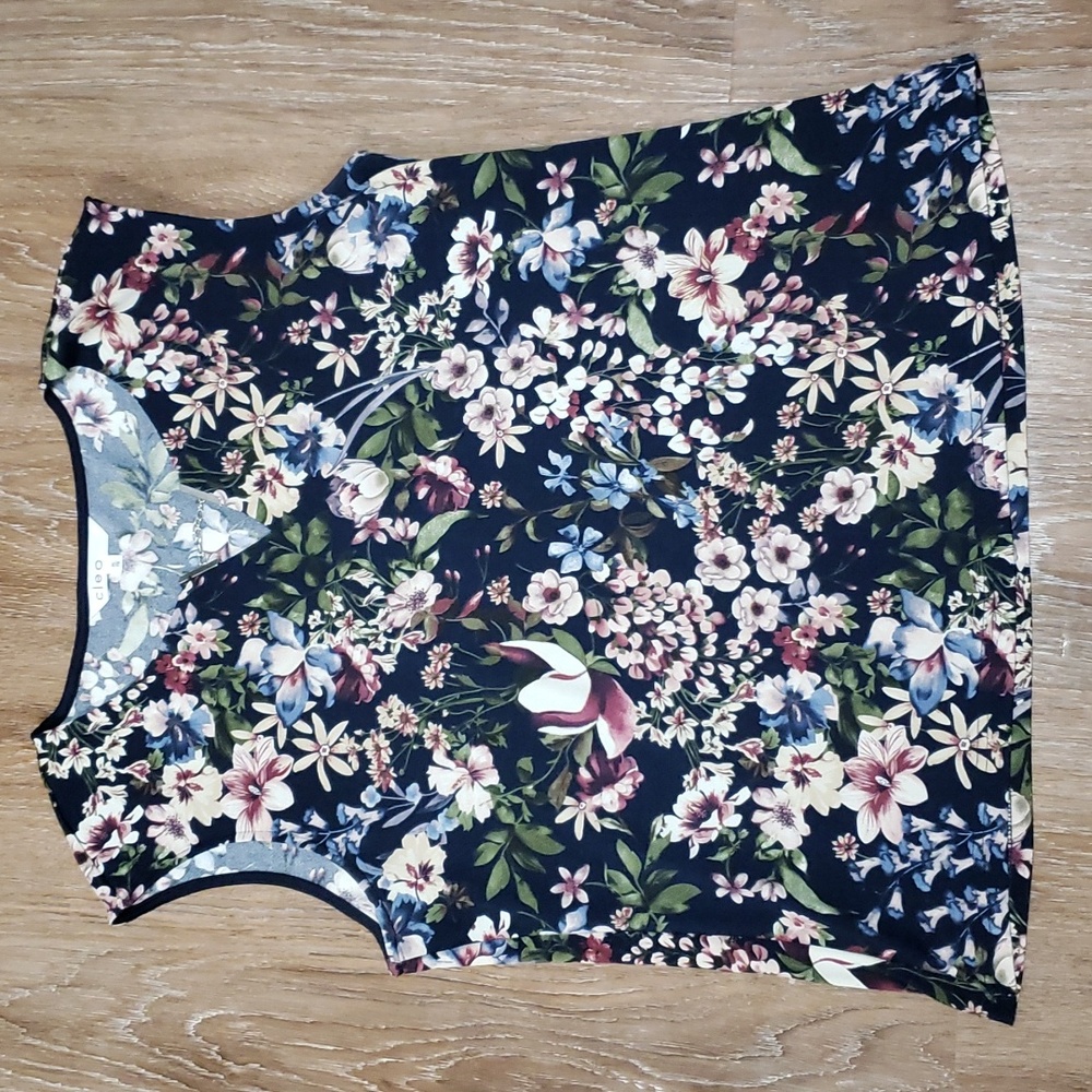 (XL) Cleo Floral Garden Party Business Casual Grannycore Comfy Chain Detail